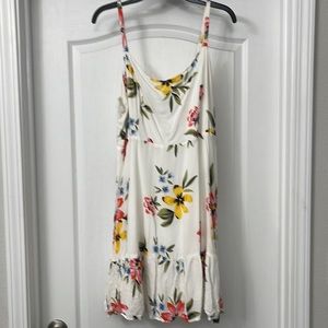 Old Navy Flora Cami Summer Dress. Size XL.